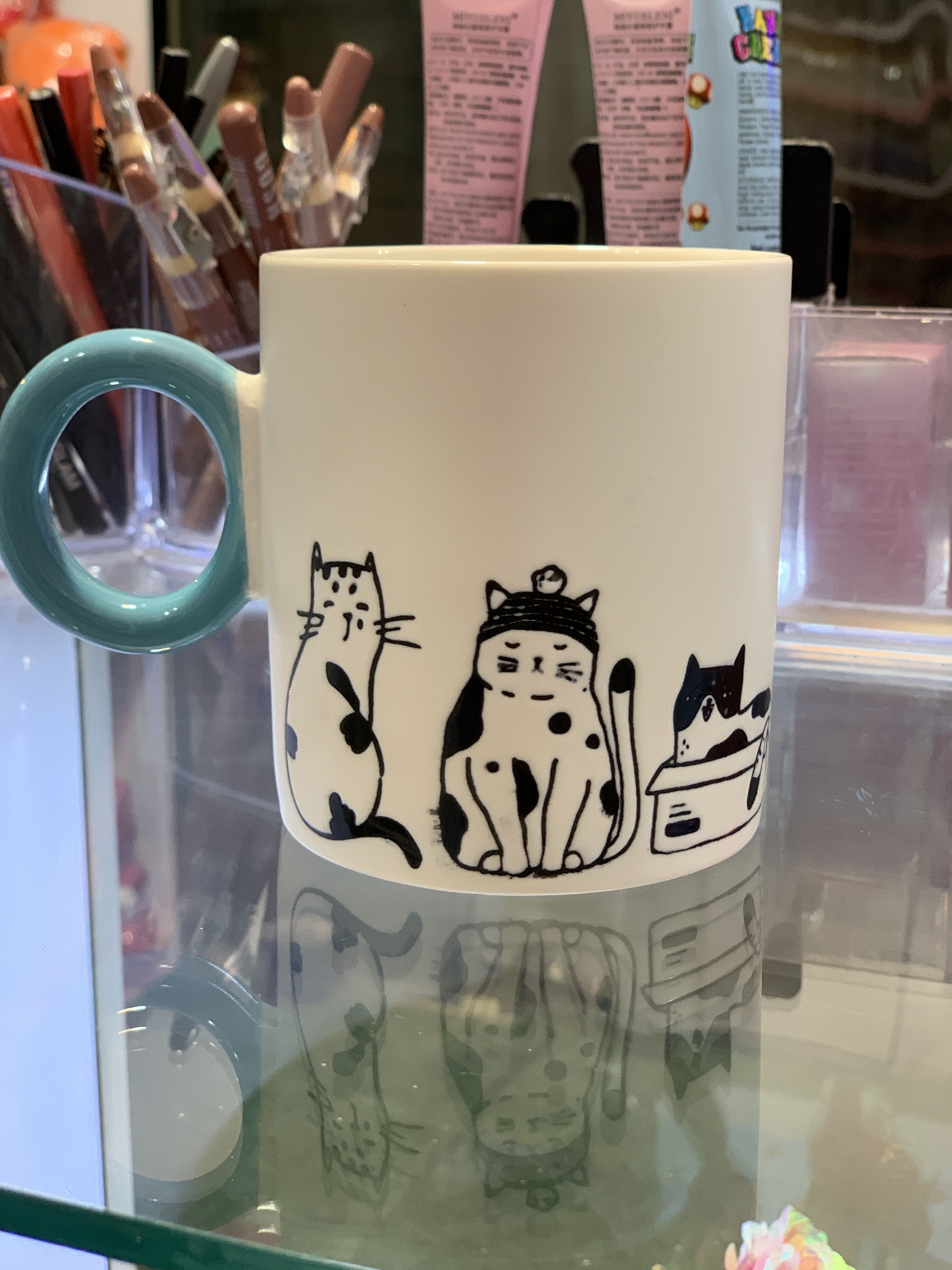 ماگ طرح برجسته وارداتی کیتی ( گربه ای )
